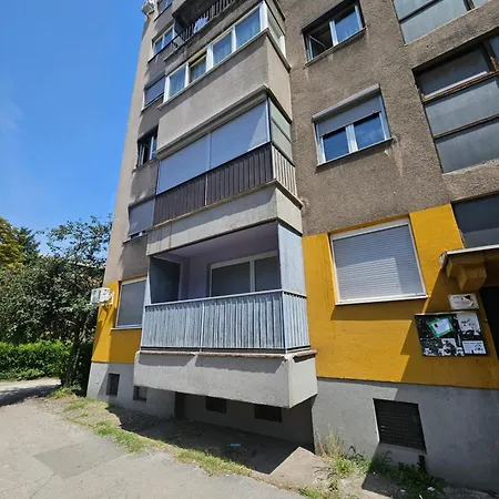 Apartment Ema